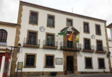 USO, CSIF y USB piden al Ayuntamiento que cumpla con el acuerdo de funcionarios y convenio del personal laboral