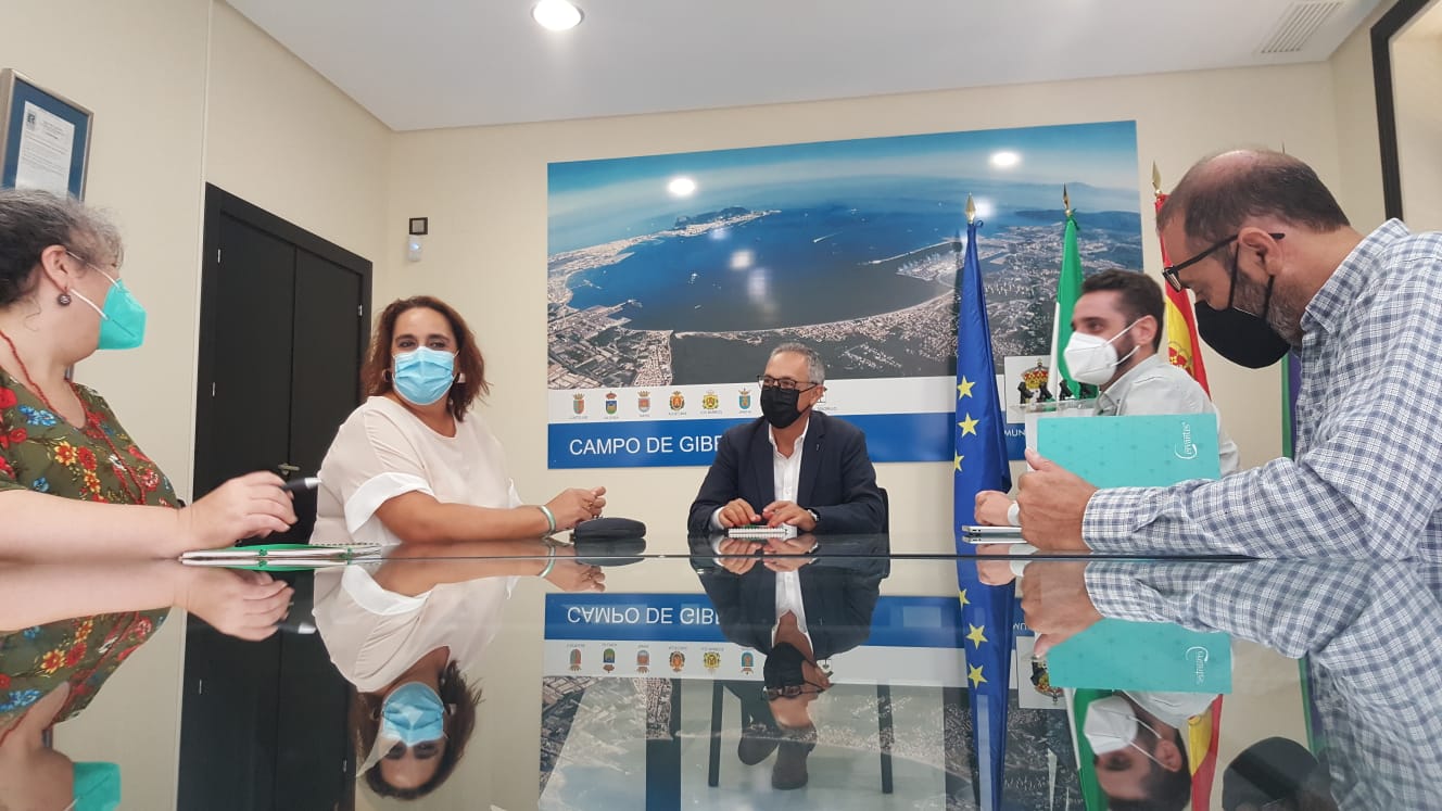 SOS Perrera Los Barrios. Adelante Andalucia