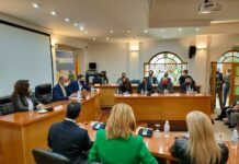 VÍDEOS | Los Barrios presenta la campaña nacional ‘Juguemos con Orgullo’