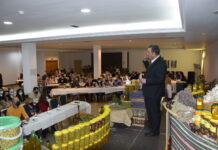 VÍDEO | El hotel ‘Montera Plaza’ acoge el taller sobre el arte de aliñar aceitunas