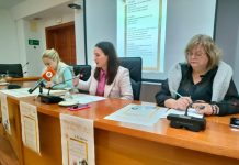 Una muestra sobre mujeres que inventaron el mundo, una jornada de formación con talleres y un viaje cultural a Chipiona, actividades del 8-M