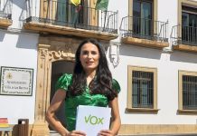 VOX rechaza rotundamente las cuentas “catastróficas” de 2023 presentadas por 100×100 y PP en Los Barrios