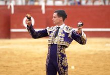 Fotos | Pleno del gaditano David Galván en San Roque, cuatro orejas y rabo