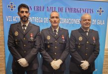 FOTOS | Cuatro agentes del GOAP distinguidos con la cruz de emergencias en su categoría de oro