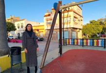 VOX denuncia la peligrosidad de varios juegos rotos en el parque de Palmones y exige su reparación urgente