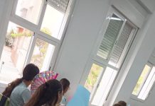 Profesores del IES Carlos Cano se queja del calor extremo en las aulas