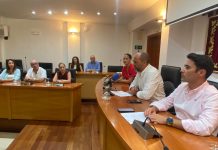 Alconchel se da un ultimátum a sí mismo: una pantomima cargada de hipocresía, señala Podemos