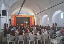 Los Barrios se viste de gala con su “Otoño de Teatro”, la compañía Marearte presenta ‘El Velatorio’