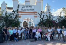 La comunidad de San Isidro Labrador peregrina al Santuario de Nuestra Señora de los Ángeles en Jimena de la Frontera