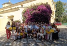 Clausurado el curso de los talleres de yoga, gimnasia y bienestar emocional en Los Cortijillos con una convivencia y entrega de diplomas