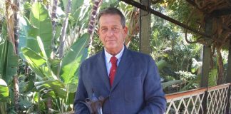 Eduardo Briones, director IECG