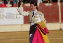 Alejandro Duarte y Miriam Cabas este sábado en la novillada de Tarifa