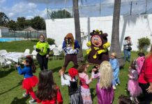 FOTOS | Los vecinos de Guadacorte disfrutan de su fiesta de carnaval