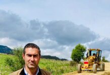 García visita las obras de mejora del sendero Puerta Verde que ejecuta la Junta