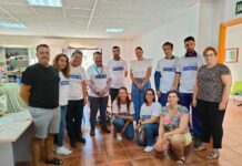 El ‘Día de la Buena Gente’ renueva espacios y materiales en las dependencias de Alzheimer Los Barrios