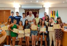 El Ayuntamiento reconoce a los alumnos con los mejores resultados obtenidos en Bachillerato y PEvAU