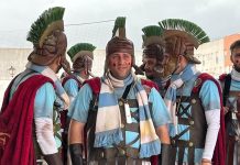 VÍDEO | Los Barrios degustó unos 600 kilos de potaje de tagarninas