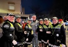 Palmones vive con alegría y humor su Carnaval