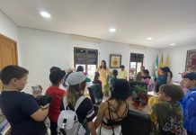 Escolares del colegio San Isidro visitan el Ayuntamiento