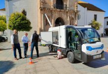 Nueva hidrolimpiadora para reforzar la limpieza de aceras y zonas peatonales