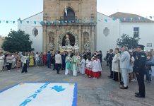 VÍDEOS | Procesión de Nuestra Señora del Rosario, patrona de la villa, con motivo de su festividad