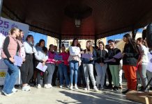 Ayuntamiento y estudiantes del municipio muestran su “no rotundo a la violencia de género”