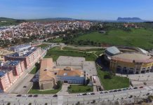 El claustro del IES carlos cano se posiciona contra el elevado número de alumnos por clase