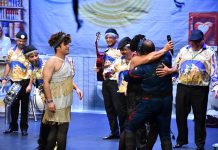 La chirigota “Sintron ni Son” gana el concurso en el Teatro Juan Luis Galiardo de San Roque