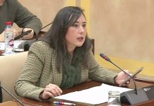 El PSOE insta al presidente de la Junta a “implicarse políticamente” en la resolución del conflicto en Acerinox