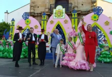 CRÓNICA | Los Barrios inicia su feria con un brillante acto de coronación y pregón de Manuel Ramírez