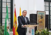FOTOS | El consejero Antonio Sanz abre las Jornadas de Tauromaquia “Ciudad de Algeciras”