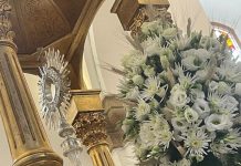 FOTOS | San Isidro acogió la bendición del templete eucarístico