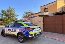 La Policía Local de Los Barrios evita la posible ocupación de una vivienda en Guadacorte Norte