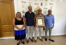 FOTOS | Alconchel rinde homenaje al funcionario José Mariscal Rivera tras su jubilación