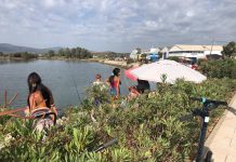FOTOS | Cincuenta y ocho niños y niñas han participado en el concurso infantil de pesca de la Asociación ‘Varadero’