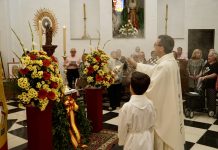 VÍDEO | Misa celebrada en la parroquia en honor a la virgen del Pilar, patrona de la Guardia Civil