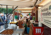FOTOS | Inaugurada la cuarta edición del Mercado de Productos Ibéricos de Los Barrios