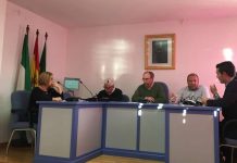 El PSOE lamenta que Alconchel y el PP hayan convertido la Junta Municipal de Palmones en una oficina