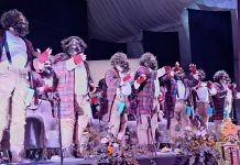 ‘Viva la Virgen del Karma’ y ‘Los Gordos’, ganadores del concurso de agrupaciones de Los Barrios