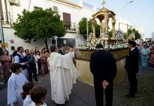 ¡Los Barrios se engalana!: El Corpus Christi volverá a brillar en el corazón de la Villa
