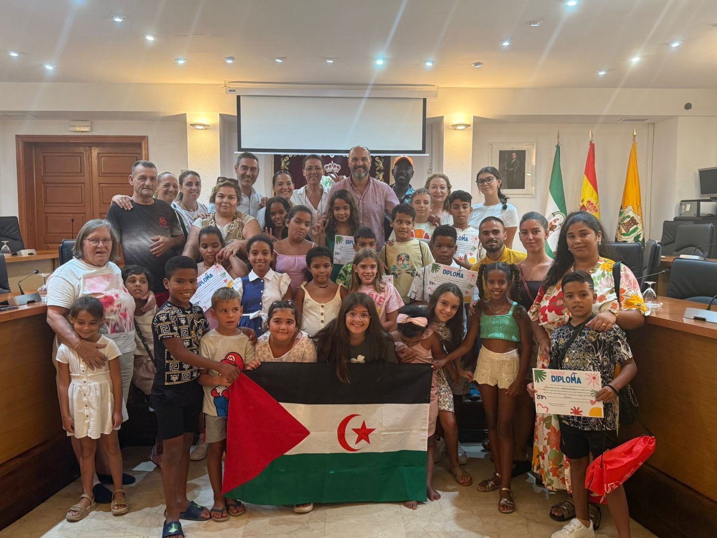 2025. Saharauis. Visita Ayuntamiento (8)