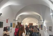 Medio centenar de artistas se unen en Casa Urrutia para recaudar fondos para la Fundación SOS Canya