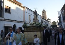 FOTOS | La Parroquia San Isidro Labrador celebró los cultos y procesionó a la Inmaculada por las calles del casco antiguo