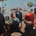 VÍDEO – FOTOS | La Peña Carnavalesca La Tagarnina celebra su convivencia navideña entre dulces típicos y villancicos