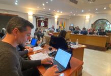 La Corporación municipal barreña respalda la aplicación de medidas urgentes en materia de vivienda