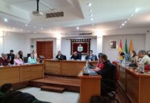 El PSOE vota en contra de unos presupuestos que tilda de irreales y privatizadores