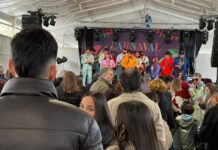 Palmones inaugura su sábado de carnaval con la tradicional potajada marinera