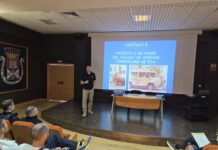 Castilleja de la Cuesta abordó la respuesta policial ante la amenaza antiterrorista en la presentación del nuevo libro de Daniel Rodríguez