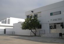 Perea pide al Ayuntamiento que priorice la adecuación eléctrica de los colegios para la utilización de aire acondicionado