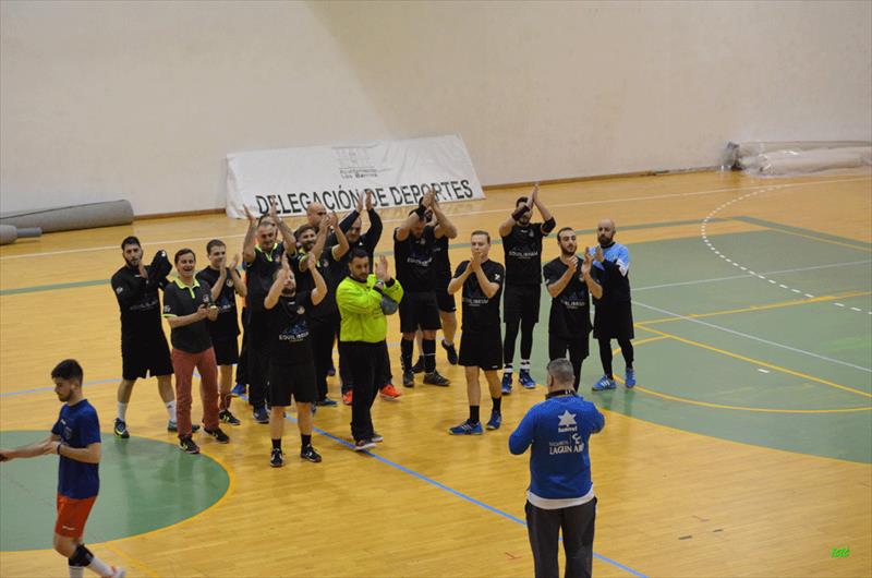 El Villa de Los Barrios Balonmano Bahía certificó su pase a fase de